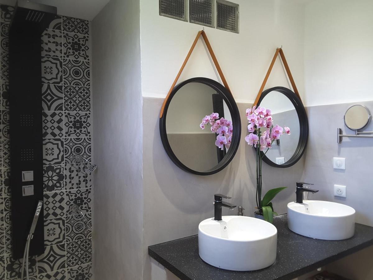 Philoxenia Bed & Breakfast Pourrieres Luaran gambar